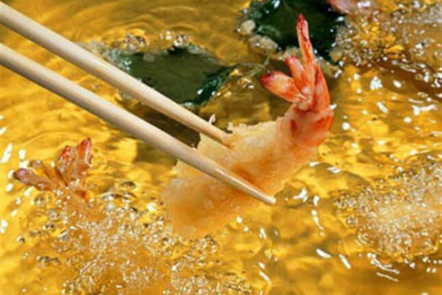 Bệnh viêm xoang nên kiêng thức ăn nhiều dầu mỡ