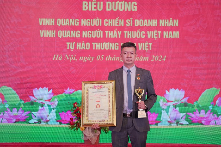 Lương y Tuấn được vinh danh người thầy thuốc Việt Nam vì nhân dân năm 2024