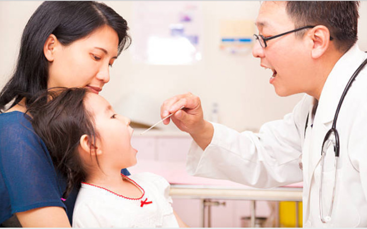 Hiện nay có nhiều trẻ nhỏ bị viêm amidan Hiện nay có nhiều trẻ nhỏ bị viêm amidan